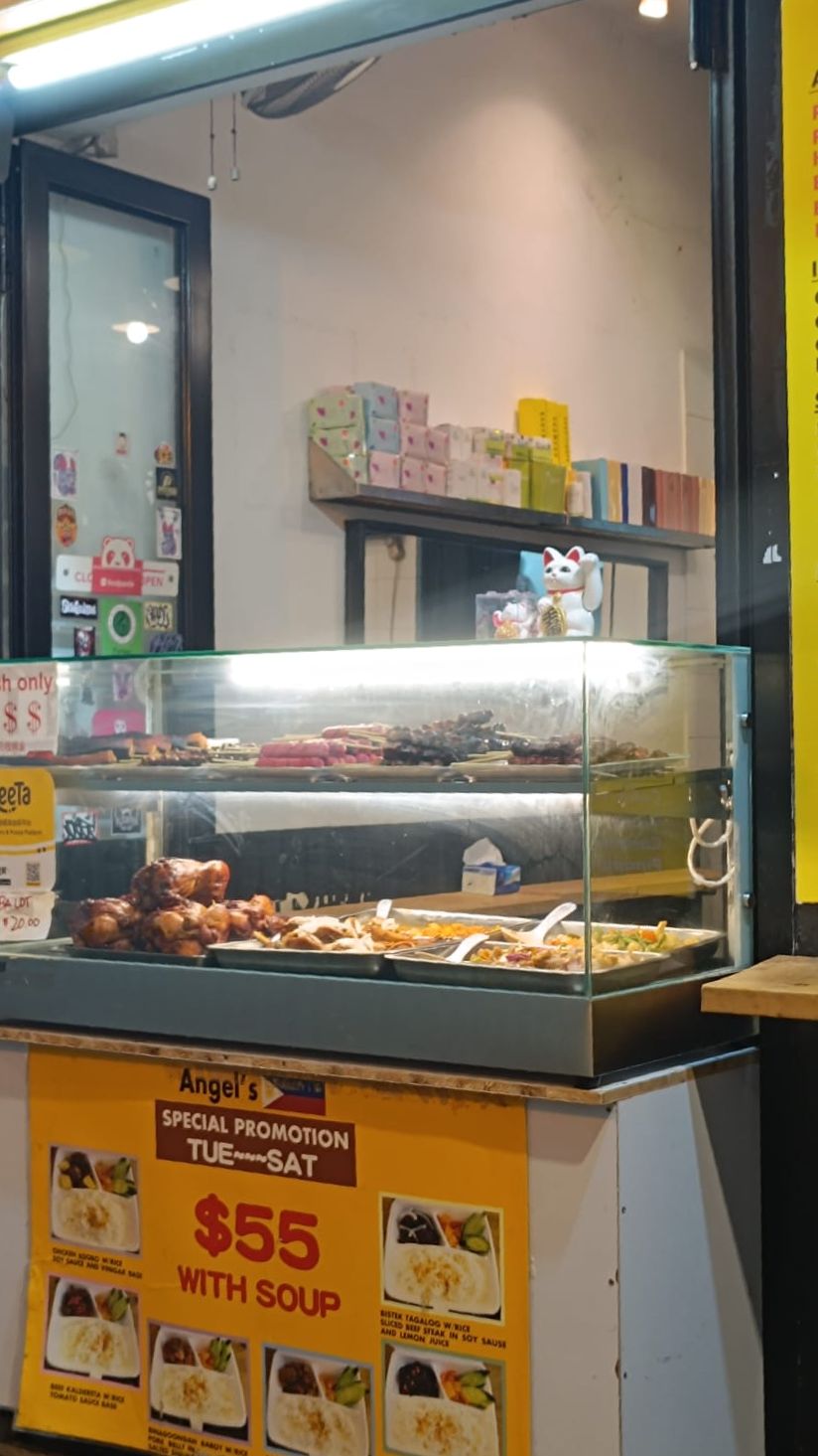 Angel's Roast Chicken shopfront2