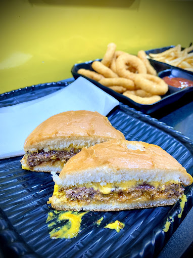 CheekyBuns_GuideFong_Food