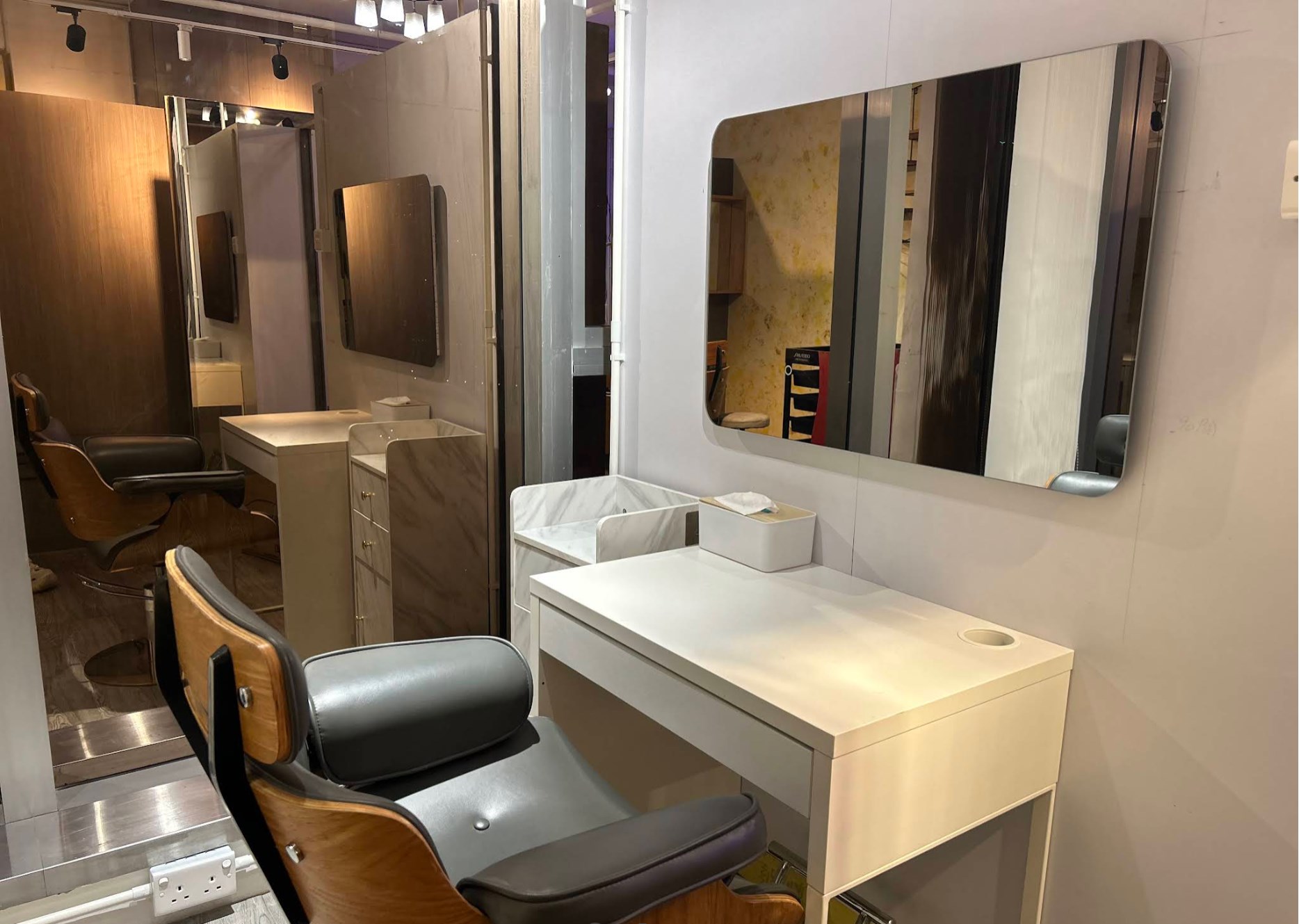 GroupM Hair Salon_Product_3.jpeg