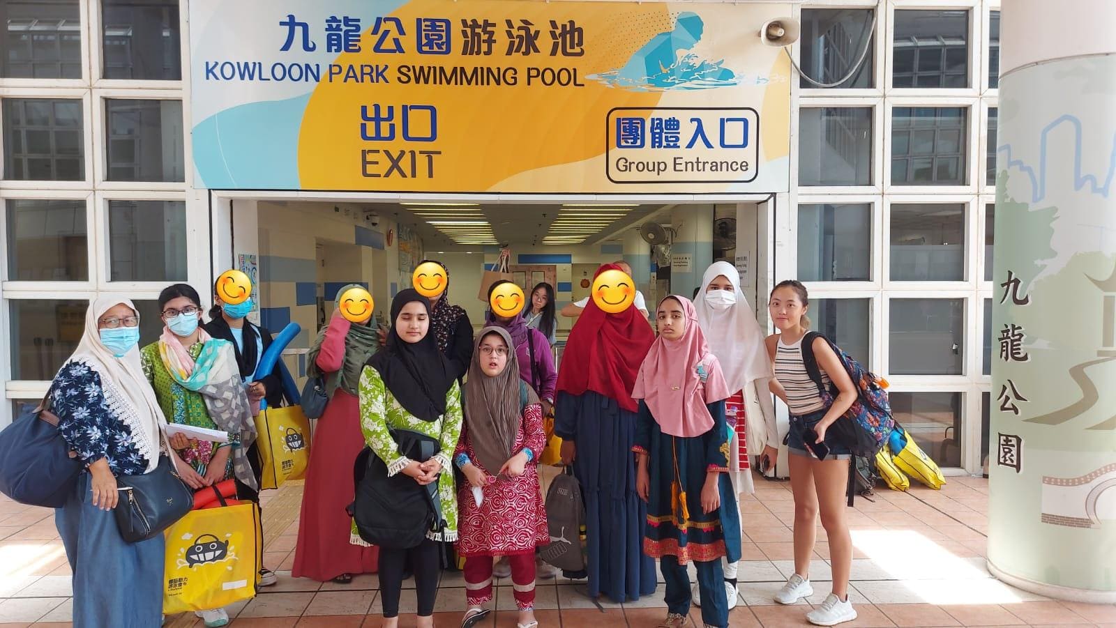 ilm_swimming course for ED girls.jpg