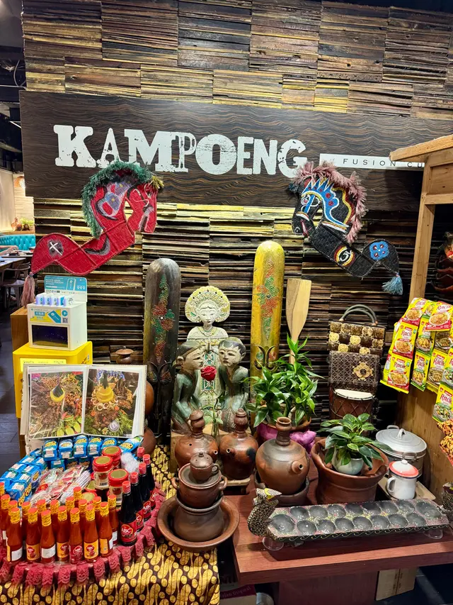 Kampoeng interior.JPG