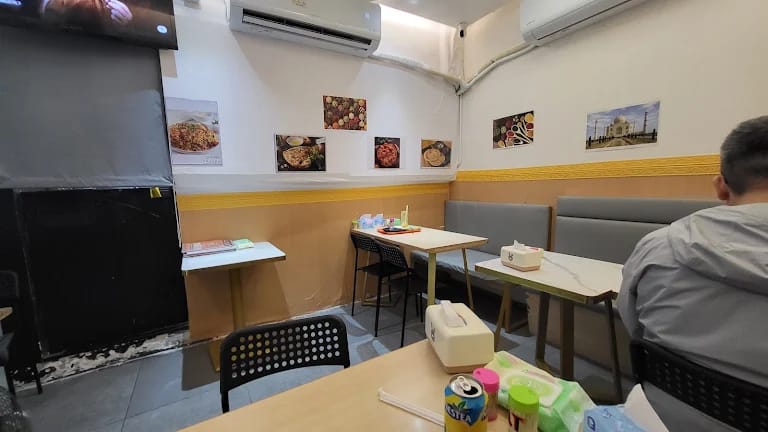 Mich Indian Lounge (gallery)