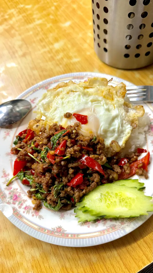 Racha Moo Yang's foods3
