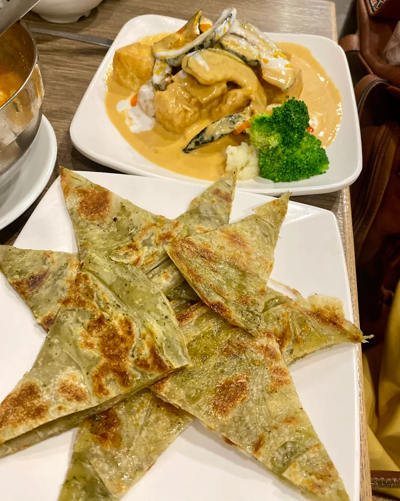 Thai Vegetarian Food2