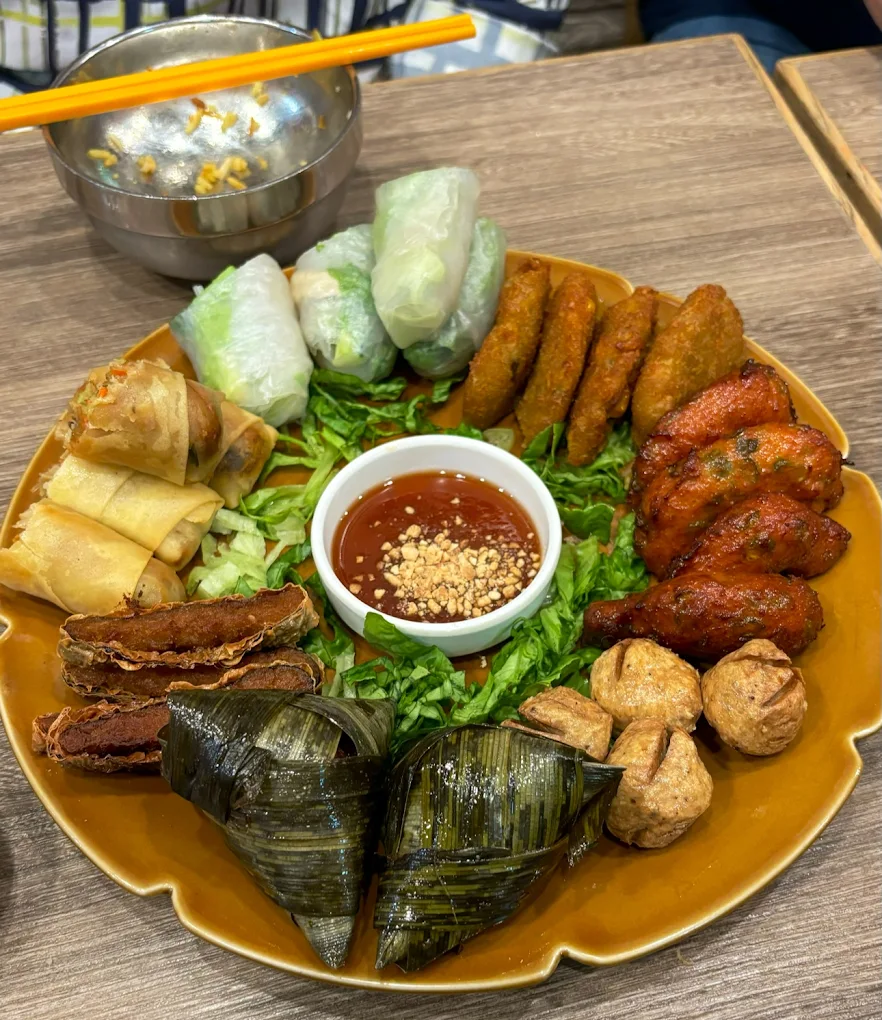 Thai Vegetarian Food5