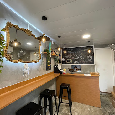 The Momoplace_store interior.jpg